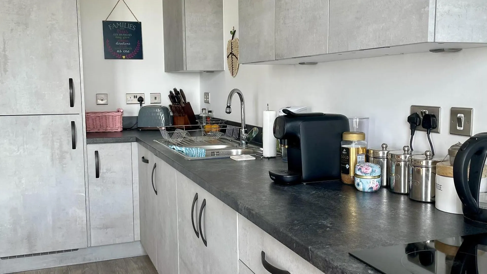 Modern Apartment All Amenities Greater London Rainham   Rainham (Greater London)